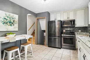 117 N Maple St, Palatine, IL 60067 - Photo 8