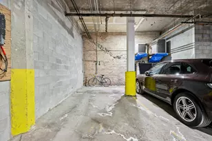 215 N Aberdeen St, Chicago, IL 60607 - Photo 20