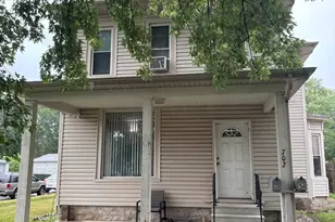 702 E Joliet St, Ottawa, IL 61350 - Photo 1