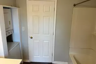 702 E Joliet St, Ottawa, IL 61350 - Photo 2