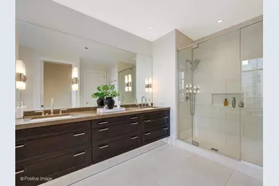 118 E Erie Street #31G, Chicago, IL 60611 - Photo 30