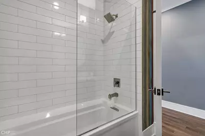 5748 N Hermitage Avenue #307, Chicago, IL 60660 - Photo 24