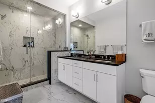 5748 N Hermitage Ave, Chicago, IL 60660 - Photo 18