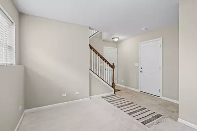 1160 Evergreen Avenue, Des Plaines, IL 60016 - Photo 18