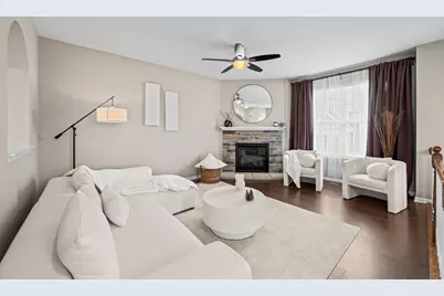 1160 Evergreen Avenue, Des Plaines, IL 60016 - Photo 6