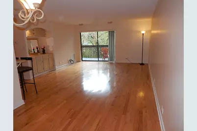 120 Lakeview Drive #309, Bloomingdale, IL 60108 - Photo 14