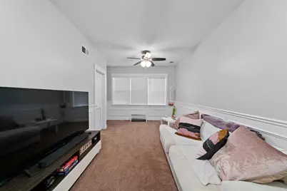 3138 N Elston Avenue #1, Chicago, IL 60618 - Photo 4