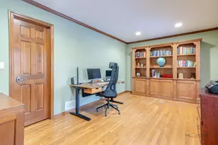 331 E Winchester Rd, Libertyville, IL 60048 - Photo 24