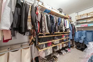 331 E Winchester Rd, Libertyville, IL 60048 - Photo 30