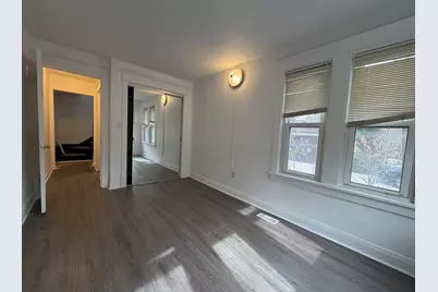 215 Fuller Road, Hinsdale, IL 60521 - Photo 4