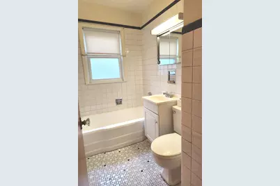 1374 Kenilworth Drive, Calumet City, IL 60409 - Photo 10