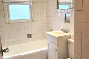 1374 Kenilworth Dr, Calumet City, IL 60409 - Photo 10