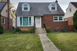 1374 Kenilworth Dr, Calumet City, IL 60409 - Photo 1