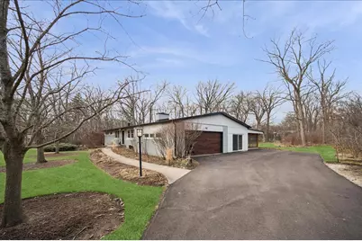 2640 Forest Glen Trail, Riverwoods, IL 60015 - Photo 2