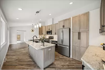 2640 Forest Glen Trail, Riverwoods, IL 60015 - Photo 10