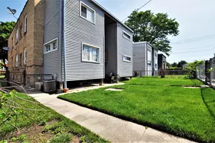 2639 W Balmoral Ave, Chicago, IL 60625 - Photo 16