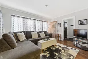 3825 N Newcastle Ave, Chicago, IL 60634 - Photo 2