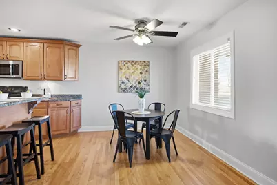 1120 N Bluebonnet Lane, Hoffman Estates, IL 60169 - Photo 8