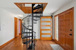 1811 Hartrey Ave, Evanston, IL 60201 - Photo 10