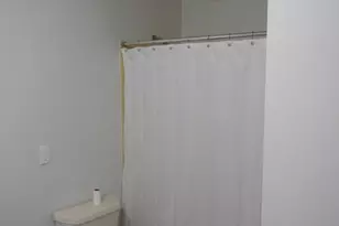 740 Hiawatha Dr, Ottawa, IL 61350 - Photo 8