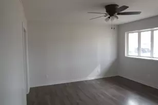 740 Hiawatha Dr, Ottawa, IL 61350 - Photo 6