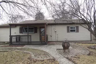 740 Hiawatha Dr, Ottawa, IL 61350 - Photo 16