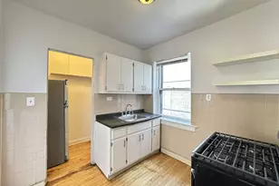 7147 S Constance Ave, Chicago, IL 60649 - Photo 4