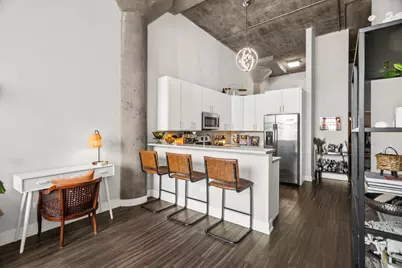 320 E 21st Street #606, Chicago, IL 60616 - Photo 8