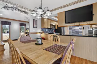 15 E Cedar Ct, Yorkville, IL 60560 - Photo 12