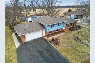 15 E Cedar Court, Yorkville, IL 60560 - Photo 2