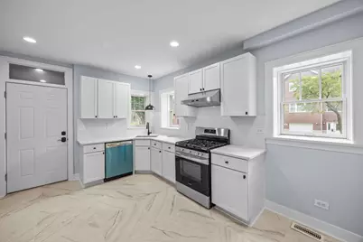 1101 S Oak Park Avenue, Oak Park, IL 60304 - Photo 10