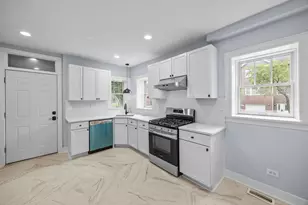 1101 S Oak Park Ave, Oak Park, IL 60304 - Photo 10