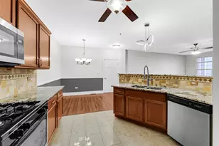 10201 Camden Ln, Bridgeview, IL 60455 - Photo 6