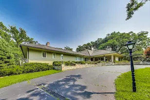 6500 Shady Ln, Burr Ridge, IL 60527 - Photo 2