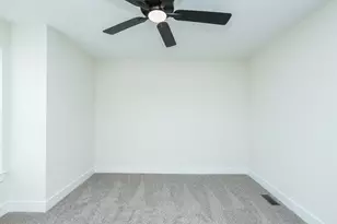 1009 Spring St, Manteno, IL 60950 - Photo 14