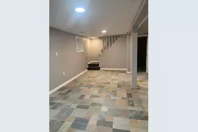 10215 S Emerald Avenue, Chicago, IL 60628 - Photo 18