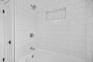 1101 S Oak Park Ave, Oak Park, IL 60304 - Photo 14