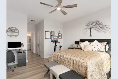 [Address not provided], Woodridge, IL 60517 - Photo 16