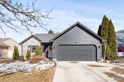 1182 Concord Drive, Elgin, IL 60120 - Photo 1