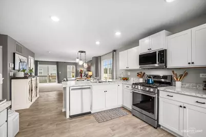 2352 Alison Avenue, Pingree Grove, IL 60140 - Photo 4