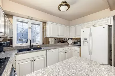 1127 Thunderbird Lane, Naperville, IL 60563 - Photo 16