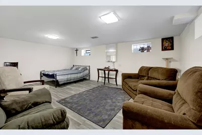 5360 N Lynch Avenue, Chicago, IL 60630 - Photo 18