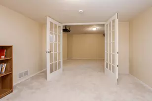 2884 Three Eagles St, Normal, IL 61761 - Photo 38