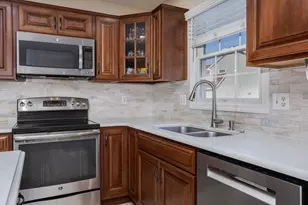 2884 Three Eagles St, Normal, IL 61761 - Photo 14