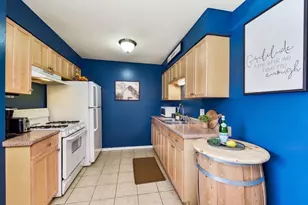 1342 S 14th St, Saint Charles, IL 60174 - Photo 2