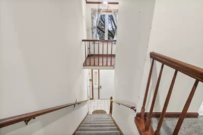 1525 N Kendal Court, Arlington Heights, IL 60004 - Photo 2