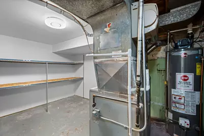 2121 N 75th Avenue, Elmwood Park, IL 60707 - Photo 20