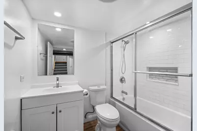 2121 N 75th Avenue, Elmwood Park, IL 60707 - Photo 16