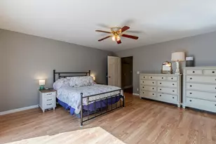 16460 2400 E St, Princeton, IL 61356 - Photo 22