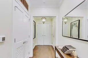 1035 N Dearborn St, Chicago, IL 60610 - Photo 2